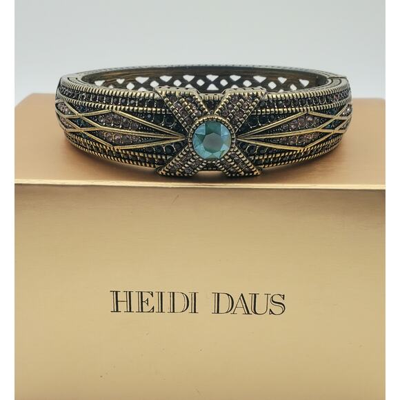 Heidi Daus “Tapered X” Hinged Crystal Bangle Bracelet – Large – NIB - Picture 3 of 17